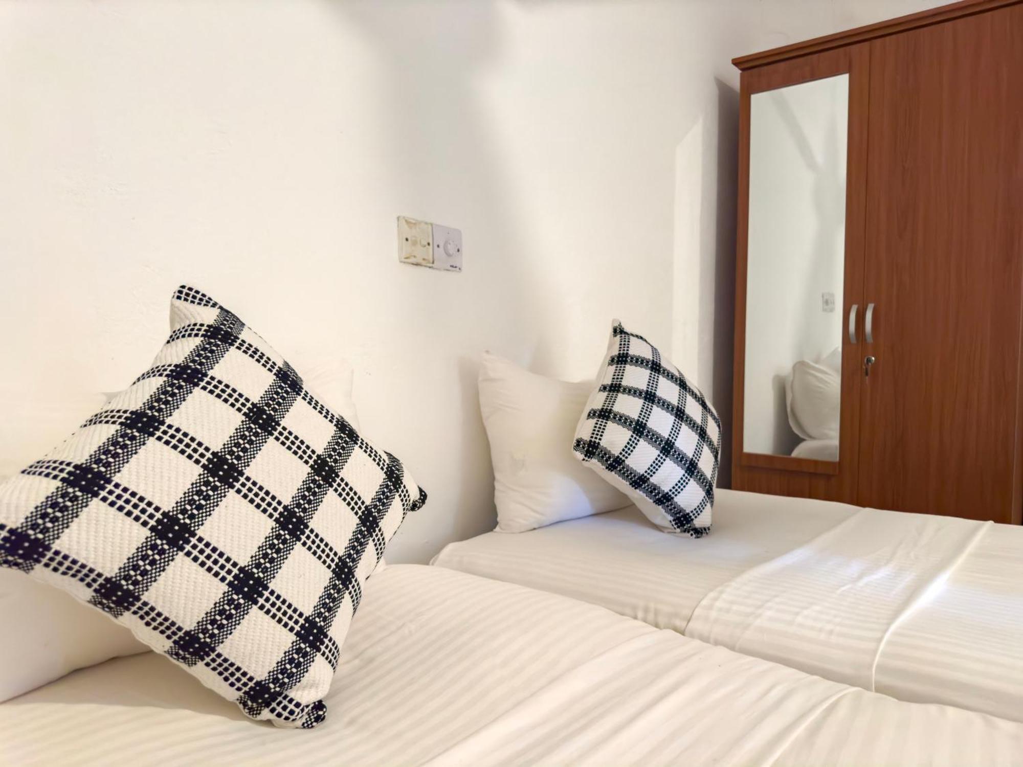 Bungalow By Tropical Villa Weligama Buitenkant foto